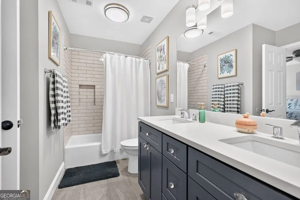5470 Ashwind TRCE Johns Creek, GA 30005
