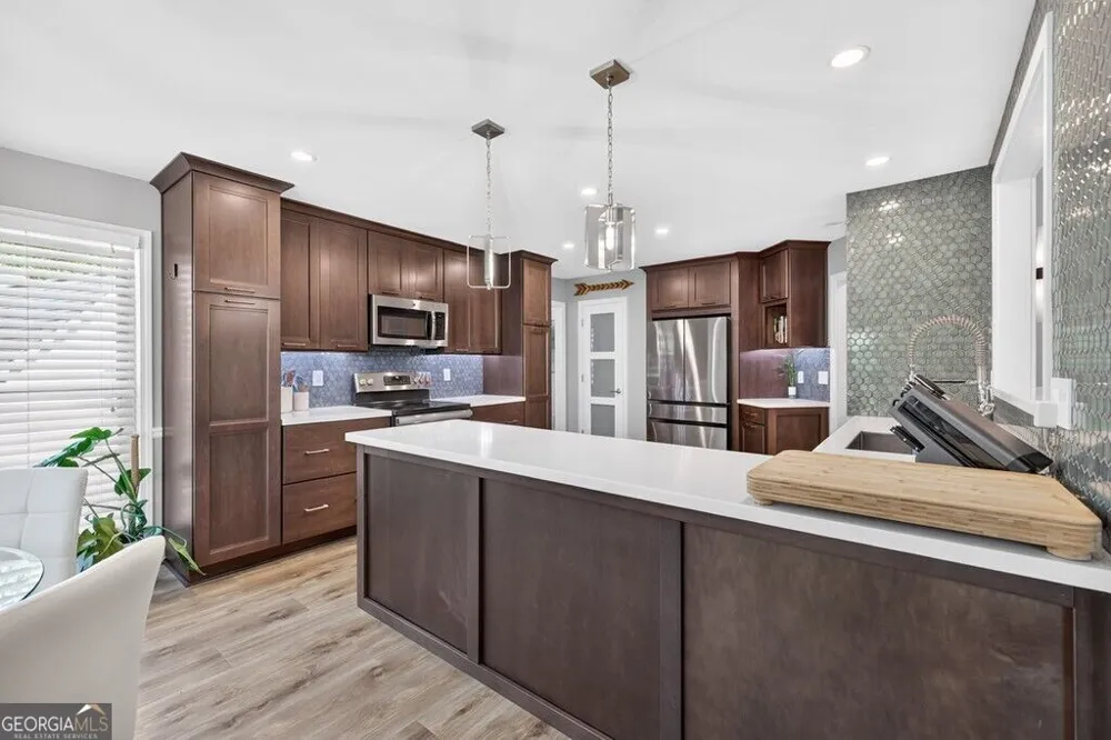 5470 Ashwind TRCE Johns Creek, GA 30005