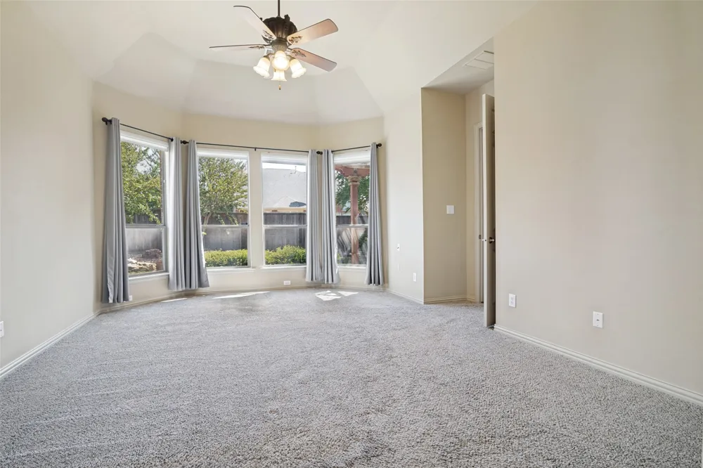 522 Oakhurst Drive Murphy, TX 75094