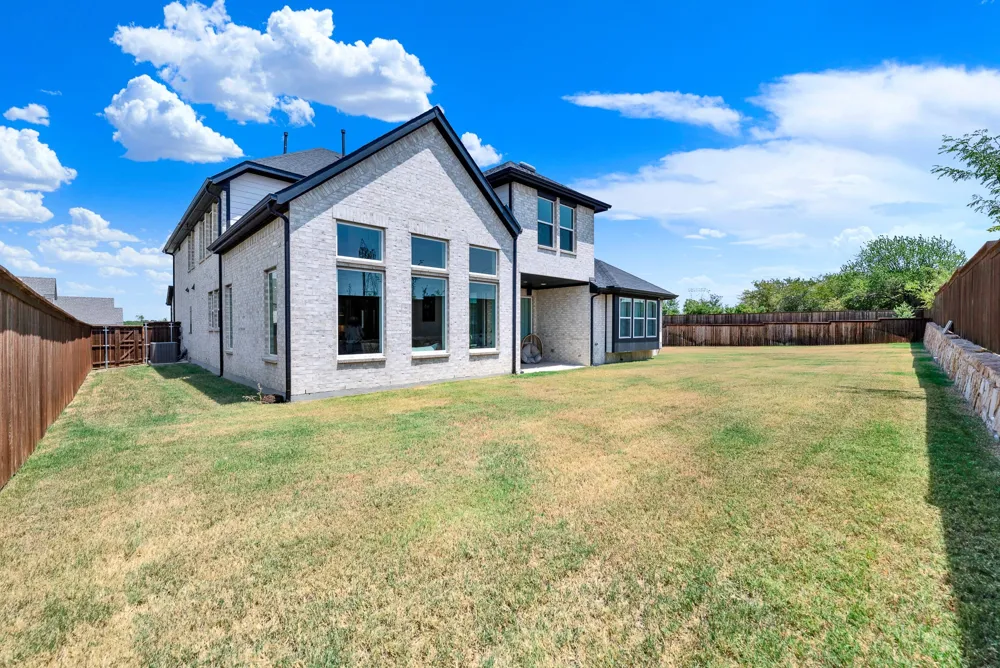 10067 Clover Forest Court Frisco, TX 75035