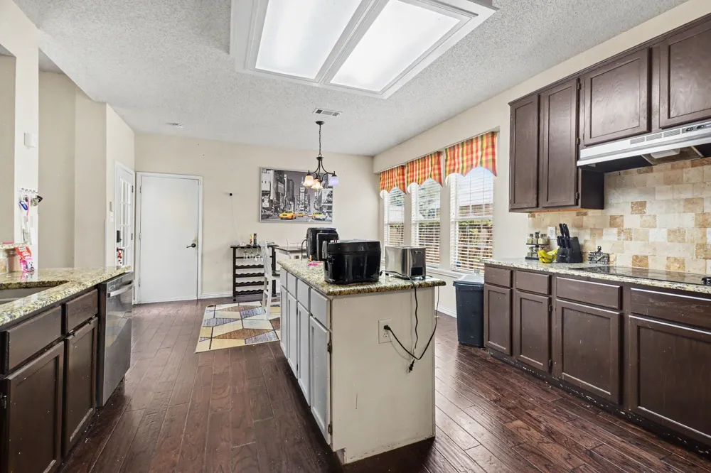 1206 Brook Drive Allen, TX 75002