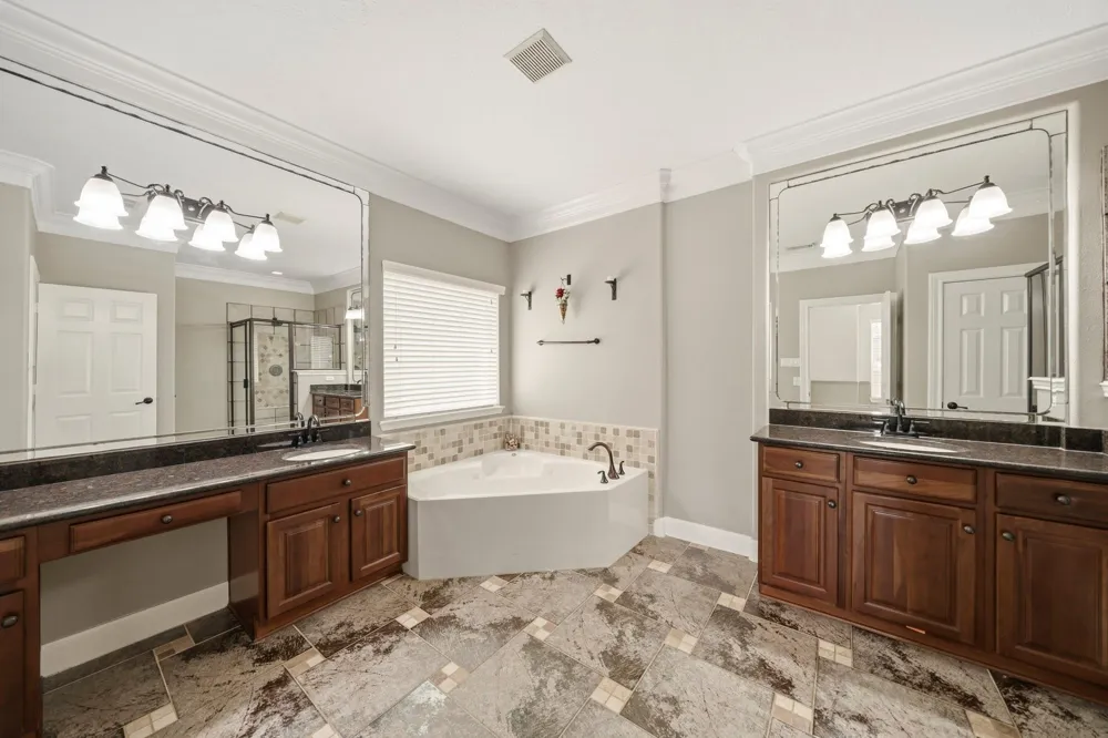 10502 Shipmans Landing Drive Missouri City, TX 77459