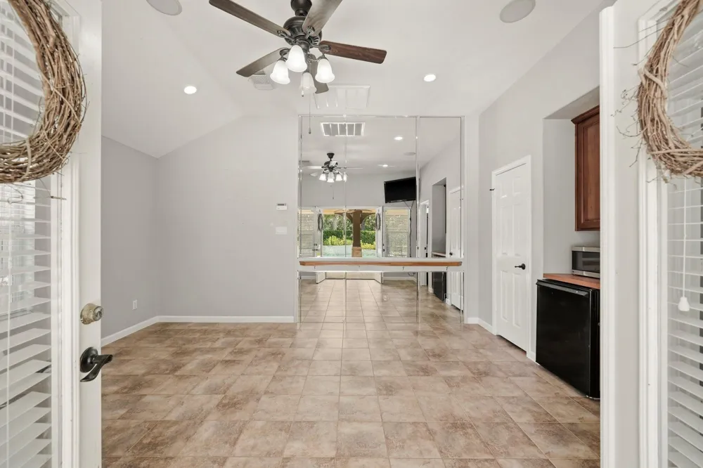 10502 Shipmans Landing Drive Missouri City, TX 77459