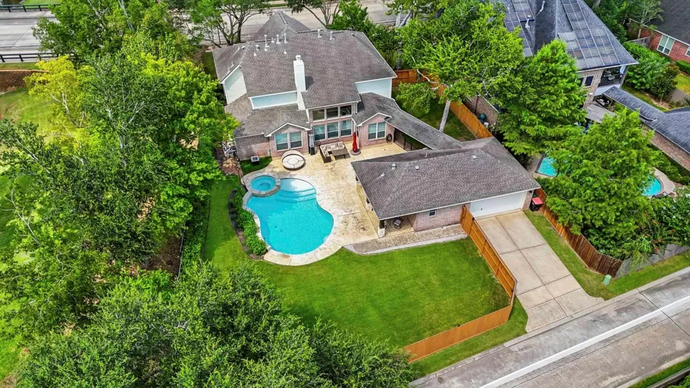 10502 Shipmans Landing Drive Missouri City, TX 77459