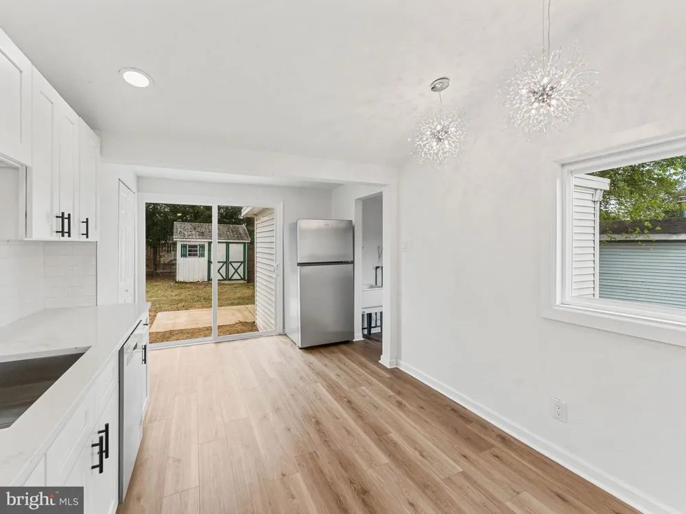 46 INDIAN QUEEN LANE Maple Shade, NJ 08052