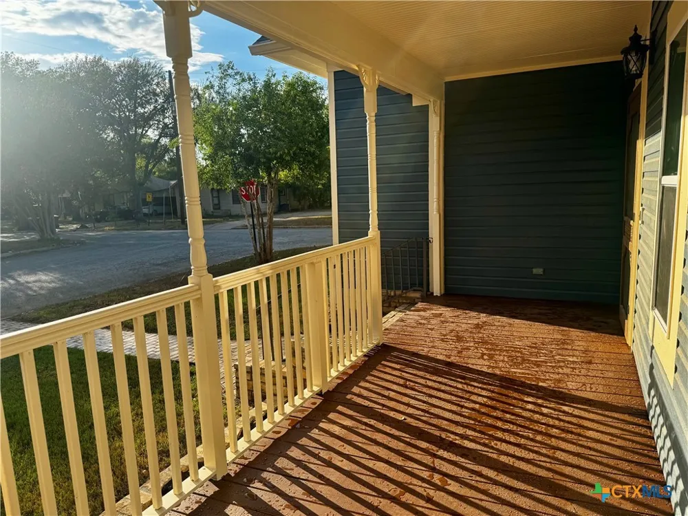 1430 Hamilton Street Gonzales, TX 78629