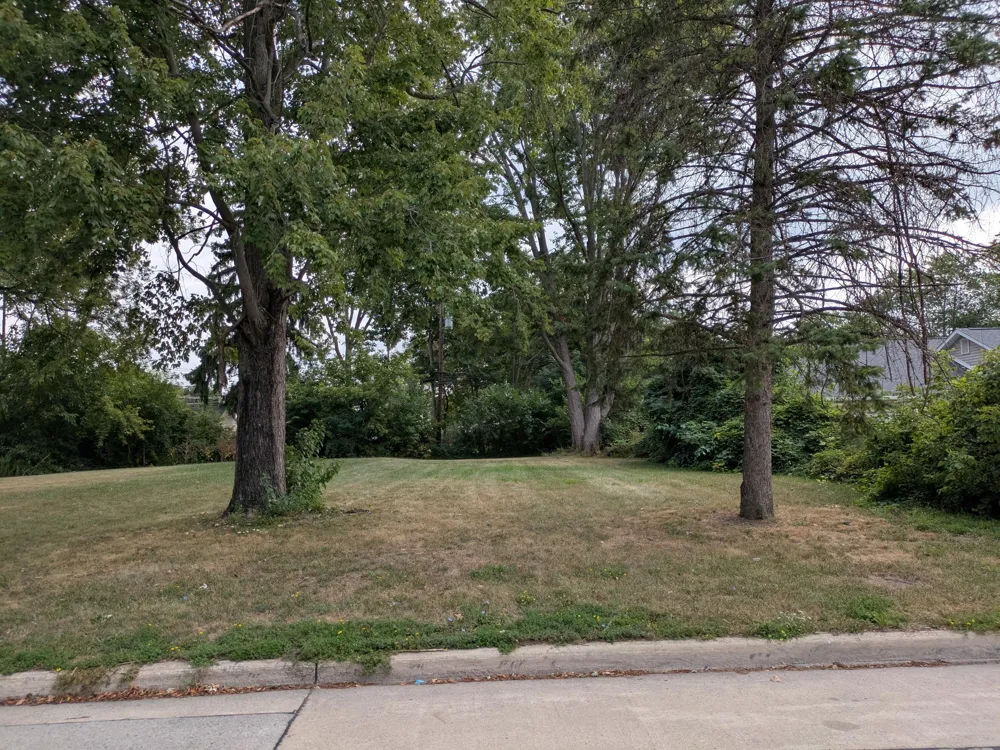 Hipp Street Taylor, MI 48180
