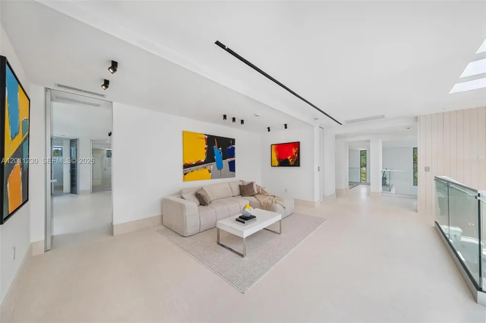 3280 Lake Ridge Lane Weston, FL 33332