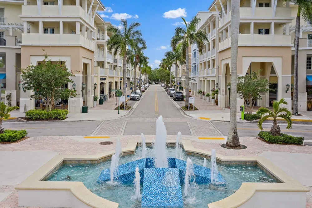 615 Dakota Drive Jupiter, FL 33458