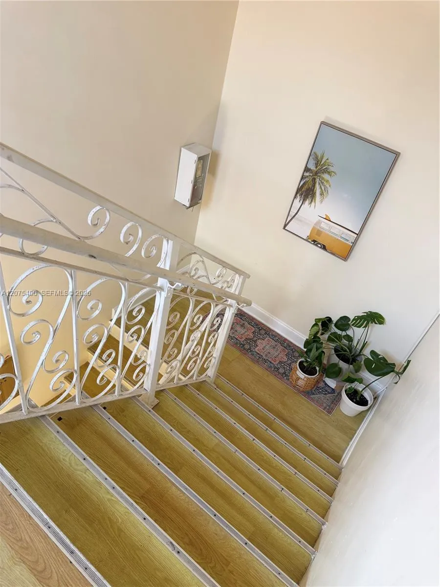 1227 Euclid Ave #7 Miami Beach, FL 33139