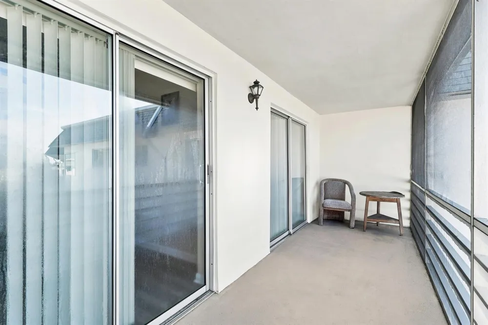 2920 Cynthia Lane #202 