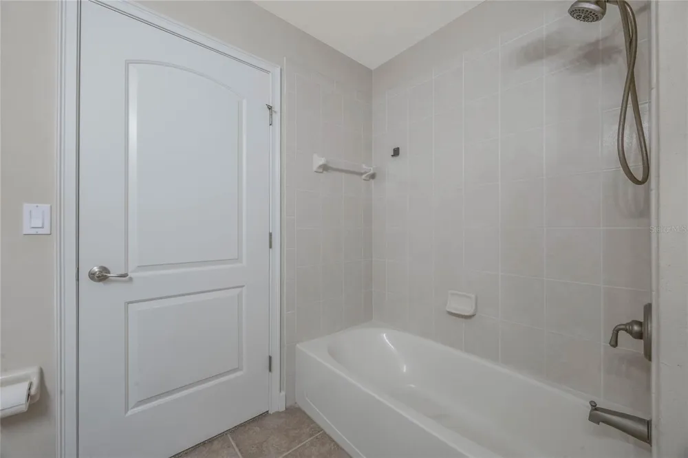424 LUNA BELLA LANE #332 New Smyrna Beach, FL 32168