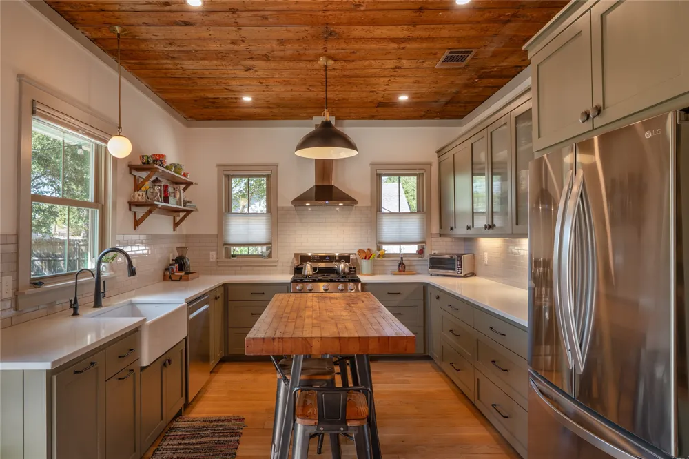 716 W 4th Street McGregor, TX 76657
