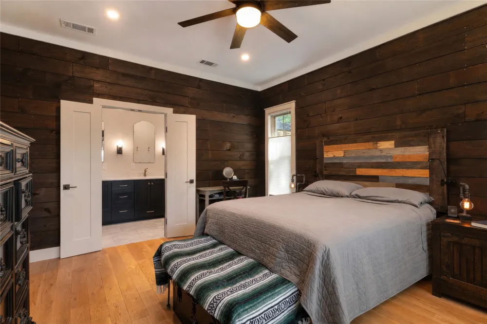 716 W 4th Street McGregor, TX 76657