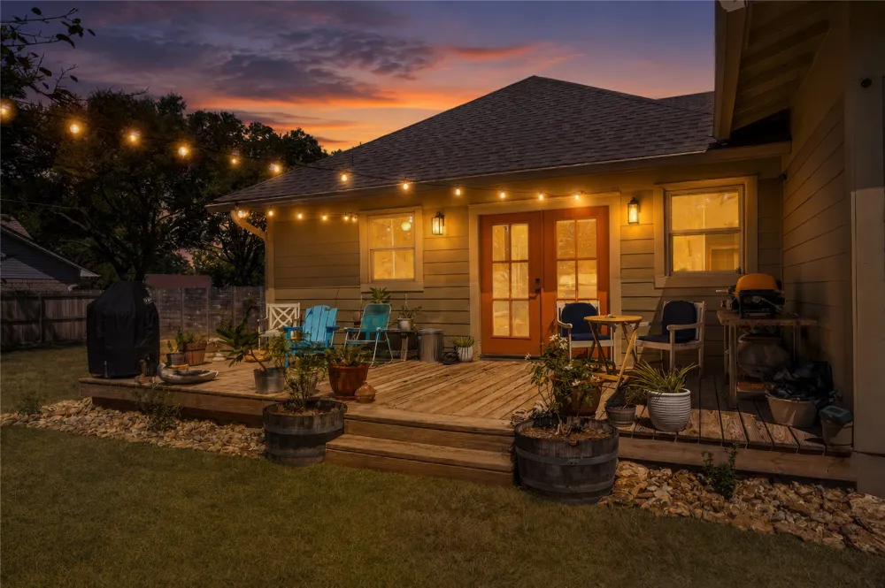 716 W 4th Street McGregor, TX 76657