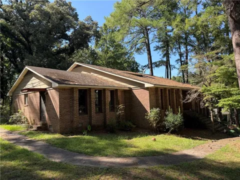 118 Hicklen Drive