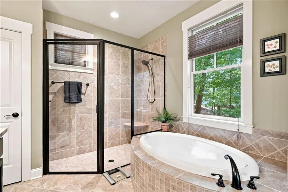 107 Disharoon Drive Big Canoe, GA 30143