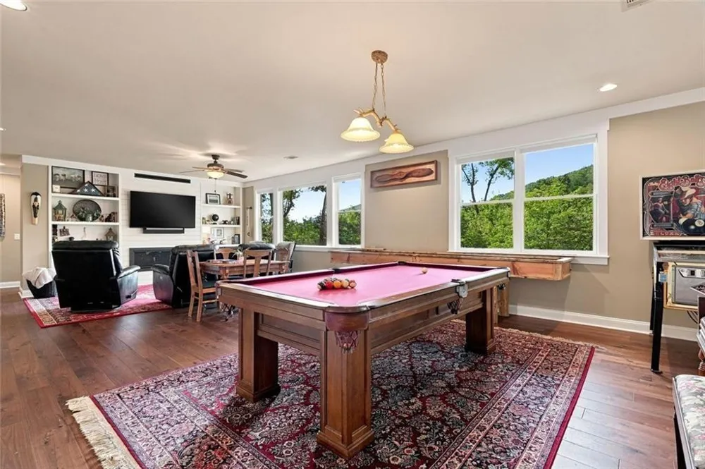 107 Disharoon Drive Big Canoe, GA 30143