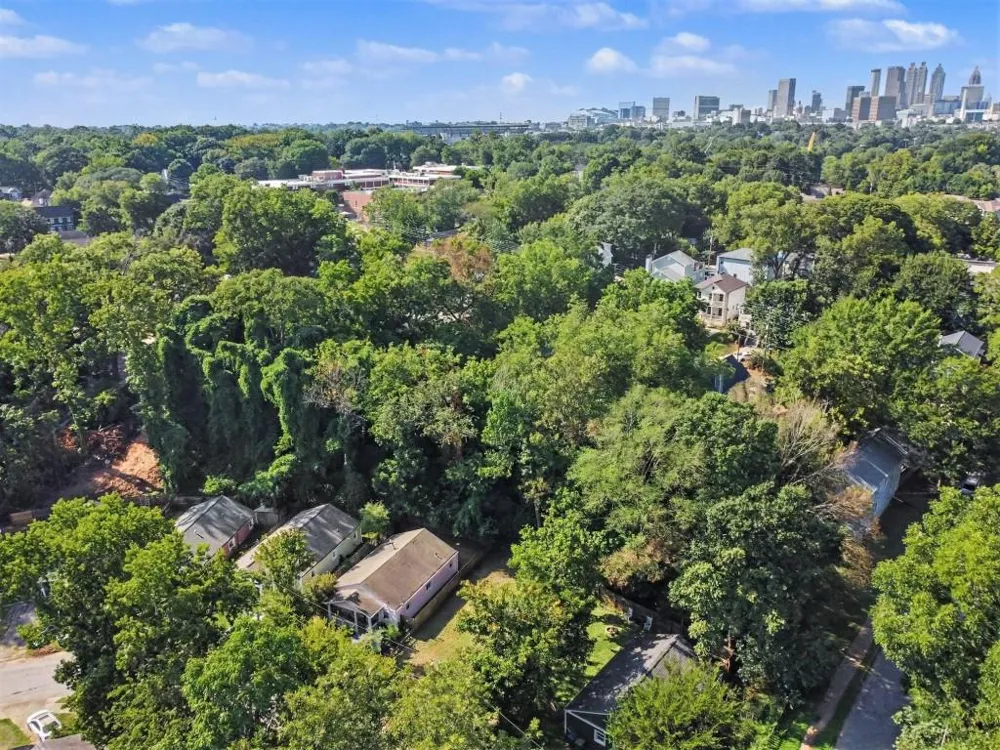 1023 Grant Way SE Atlanta, GA 30315