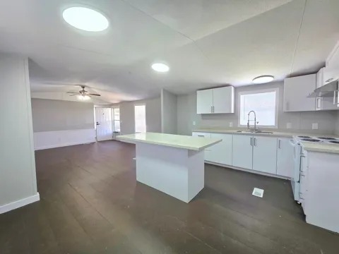 312 Paddock Road #1
