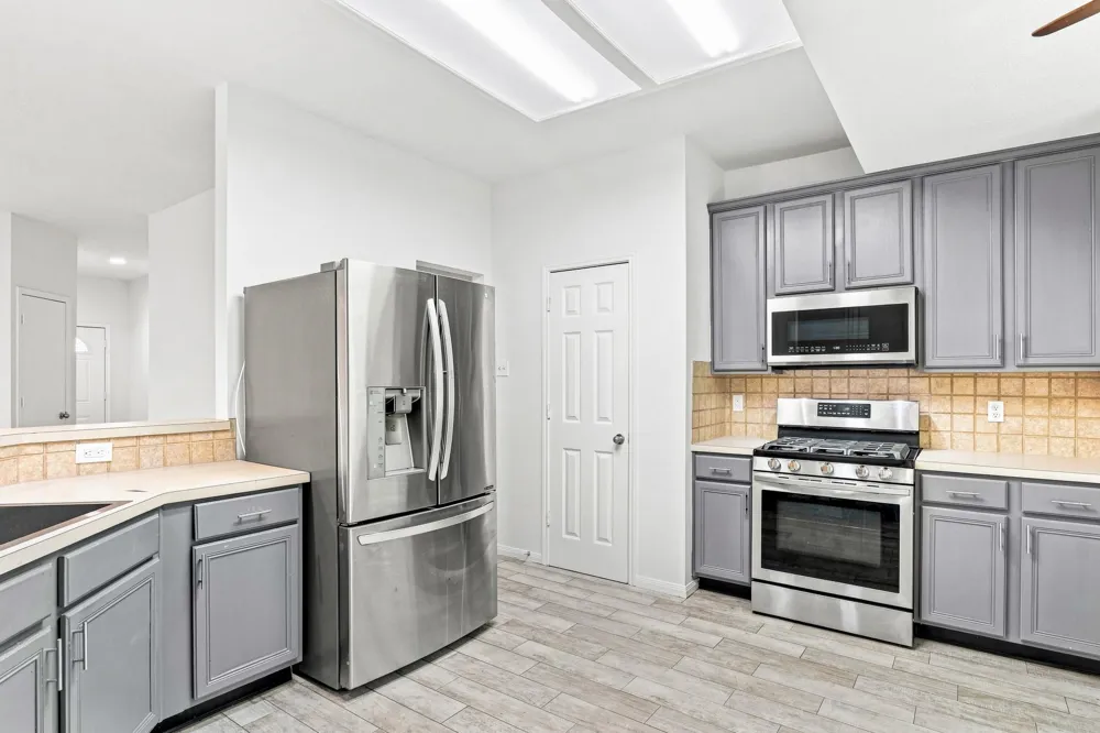 17234 Trace Glen Lane Houston, TX 77083