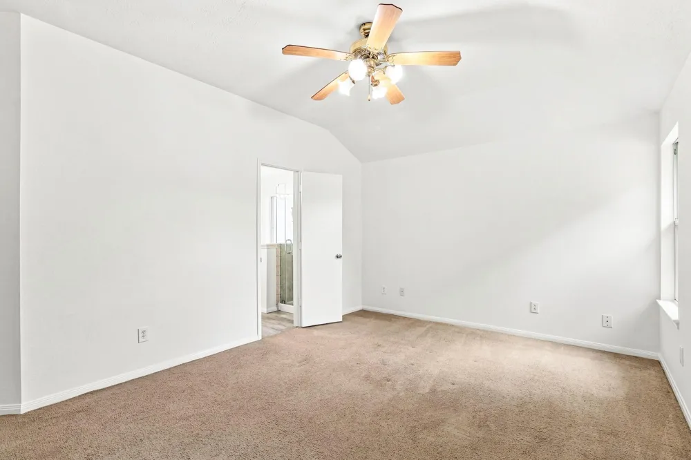 17234 Trace Glen Lane Houston, TX 77083