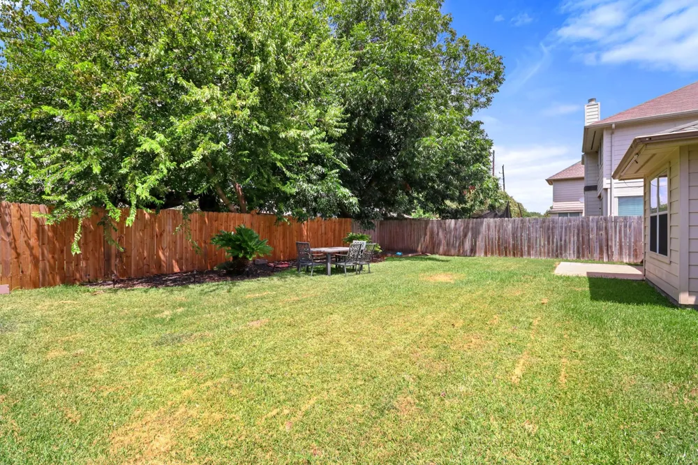17234 Trace Glen Lane Houston, TX 77083