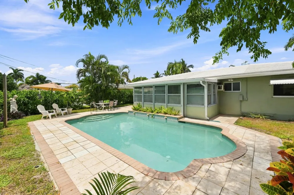 510 SE 4TH COURT Pompano Beach, FL 33060