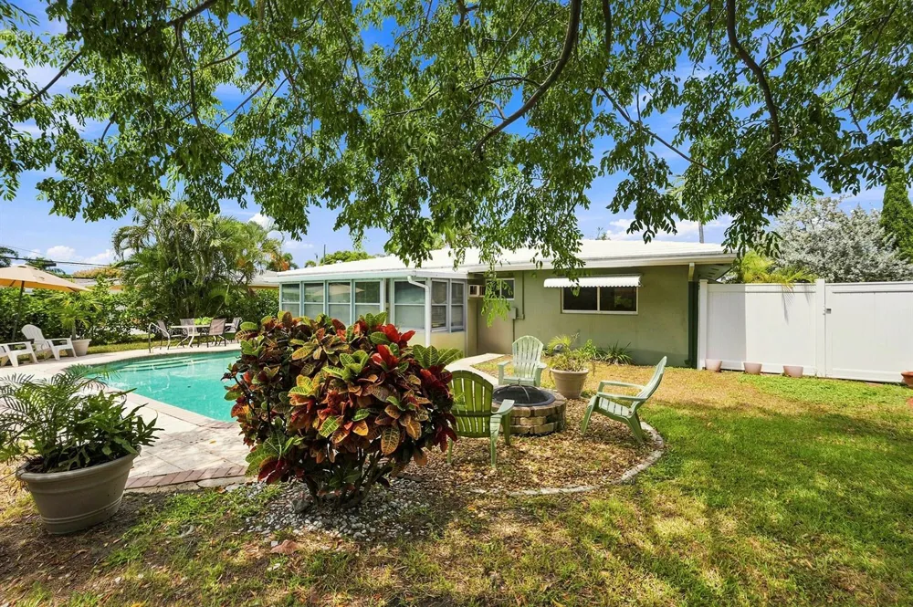 510 SE 4TH COURT Pompano Beach, FL 33060