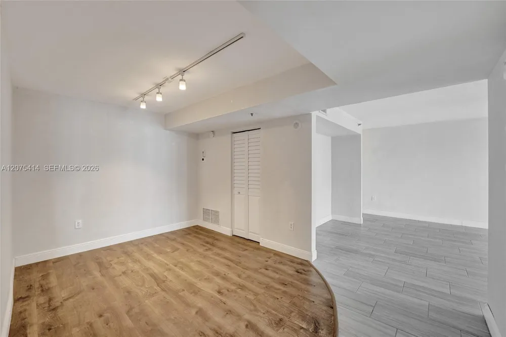 1201 S Ocean Dr #2109N Hollywood, FL 33019