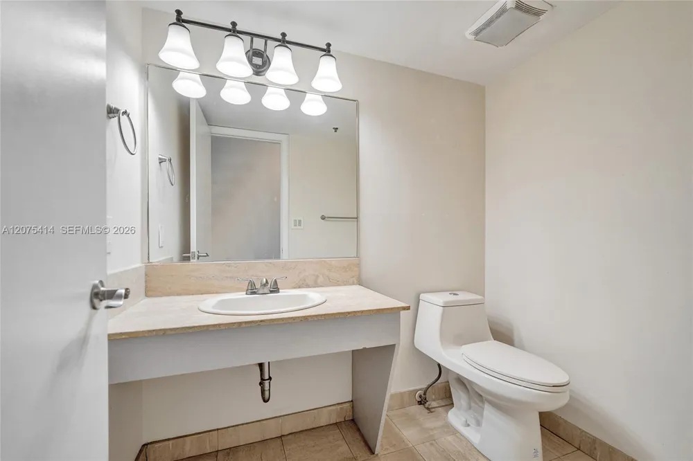 1201 S Ocean Dr #2109N Hollywood, FL 33019