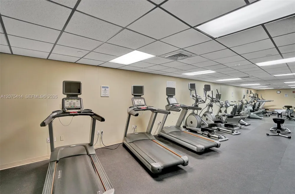 1201 S Ocean Dr #2109N Hollywood, FL 33019