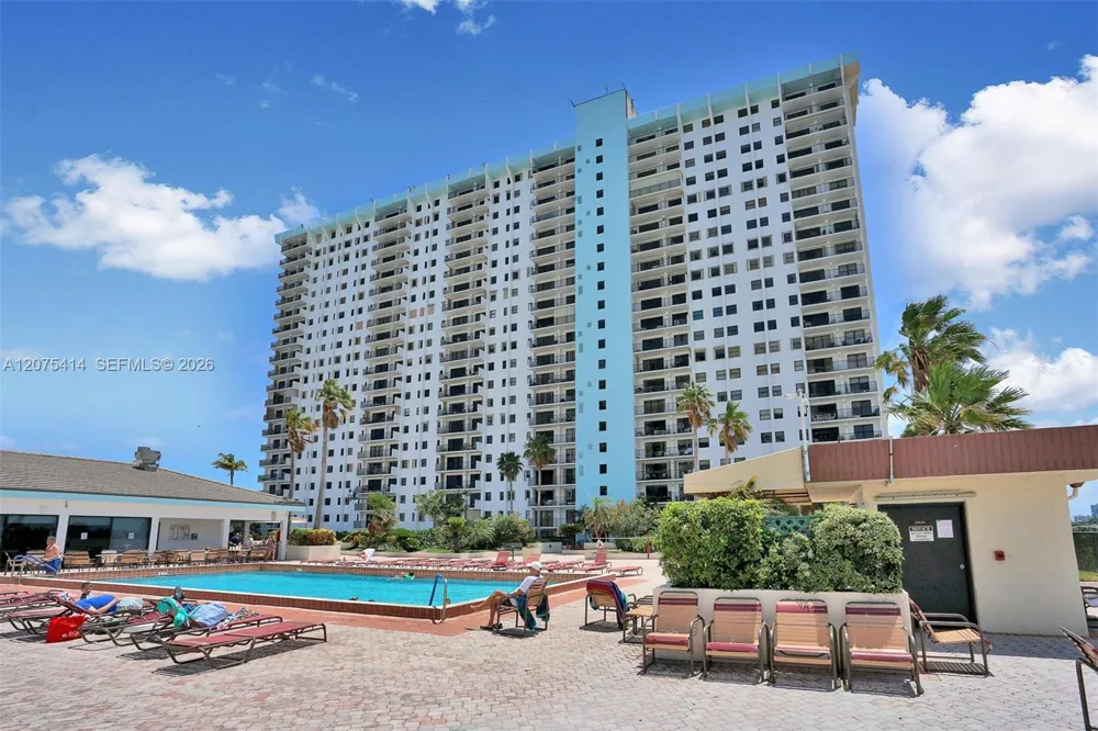 1201 S Ocean Dr #2109N Hollywood, FL 33019
