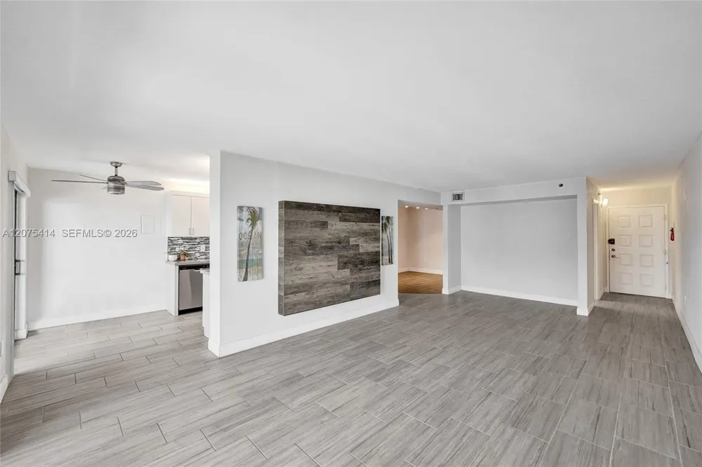 1201 S Ocean Dr #2109N Hollywood, FL 33019