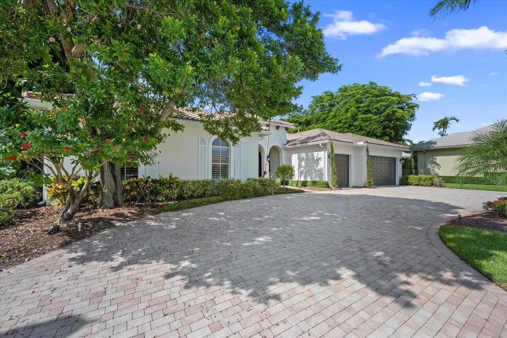 11693 S Breeze Place Wellington, FL 33449