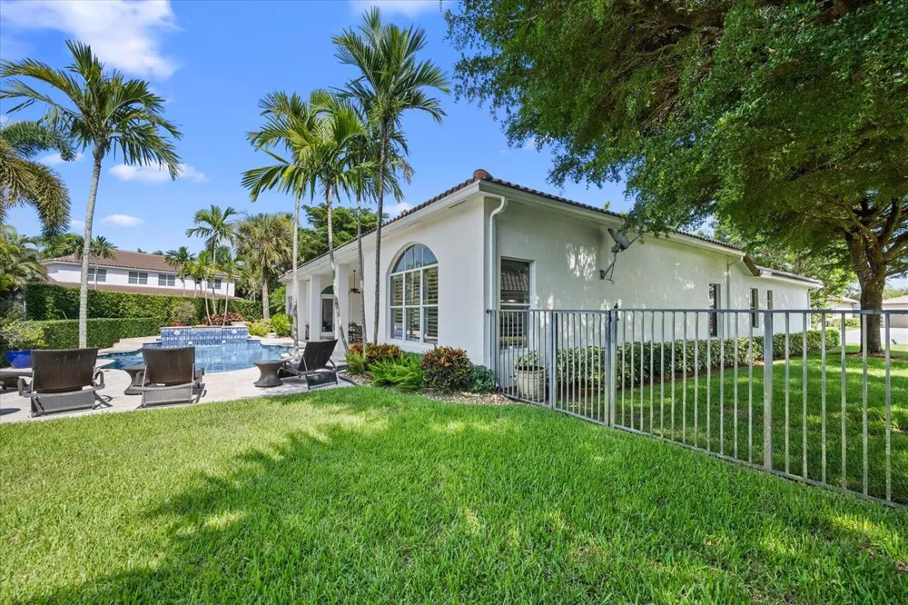 11693 S Breeze Place Wellington, FL 33449