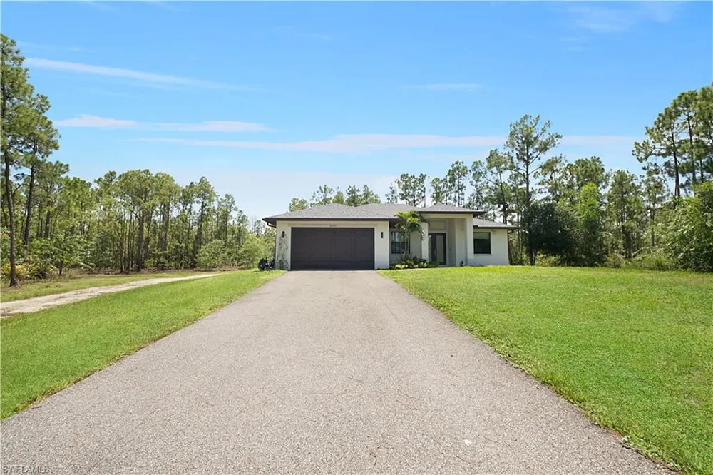 2692 54th Avenue NE Naples, FL 34120