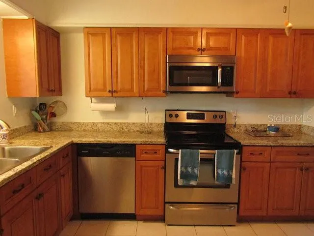 421 RIVIERA STREET Venice, FL 34285