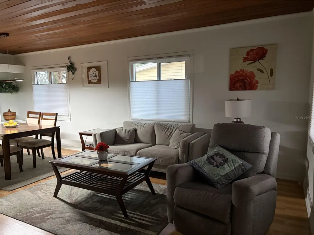 421 RIVIERA STREET Venice, FL 34285