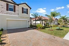 2528 STARWOOD COURT