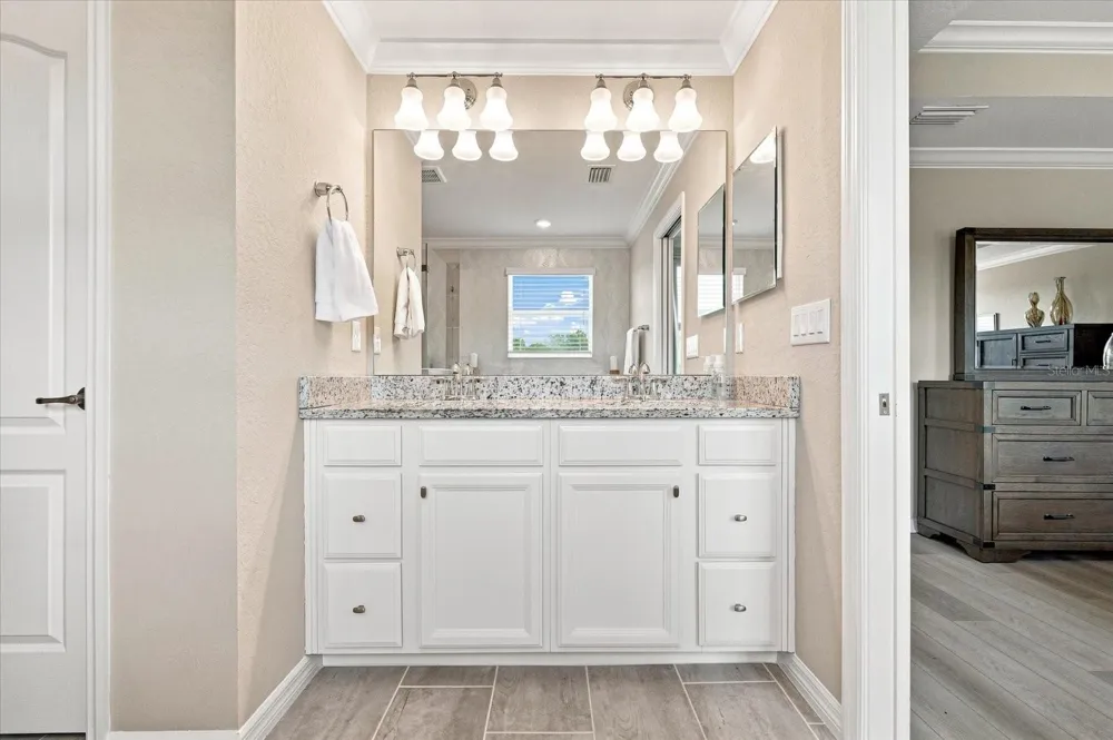 2528 STARWOOD COURT Lakewood Ranch, FL 34211
