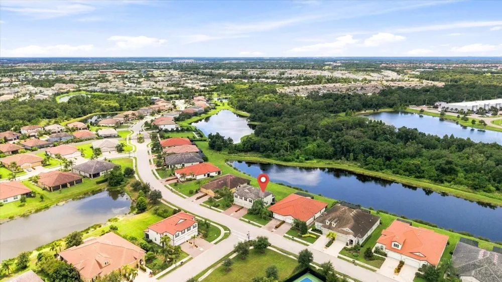 2528 STARWOOD COURT Lakewood Ranch, FL 34211