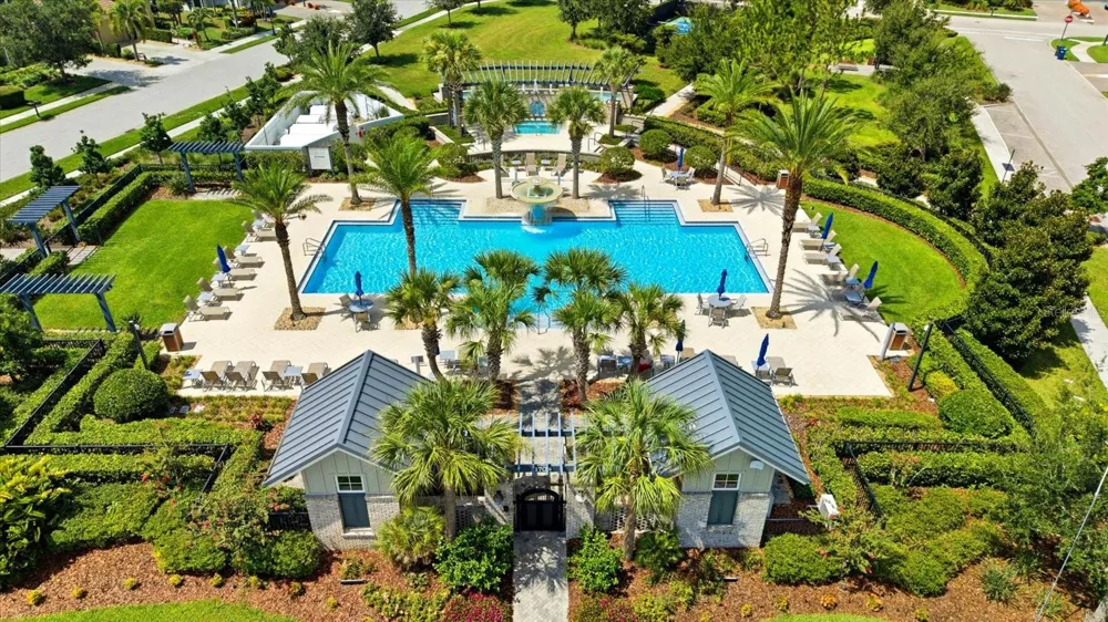 2528 STARWOOD COURT Lakewood Ranch, FL 34211