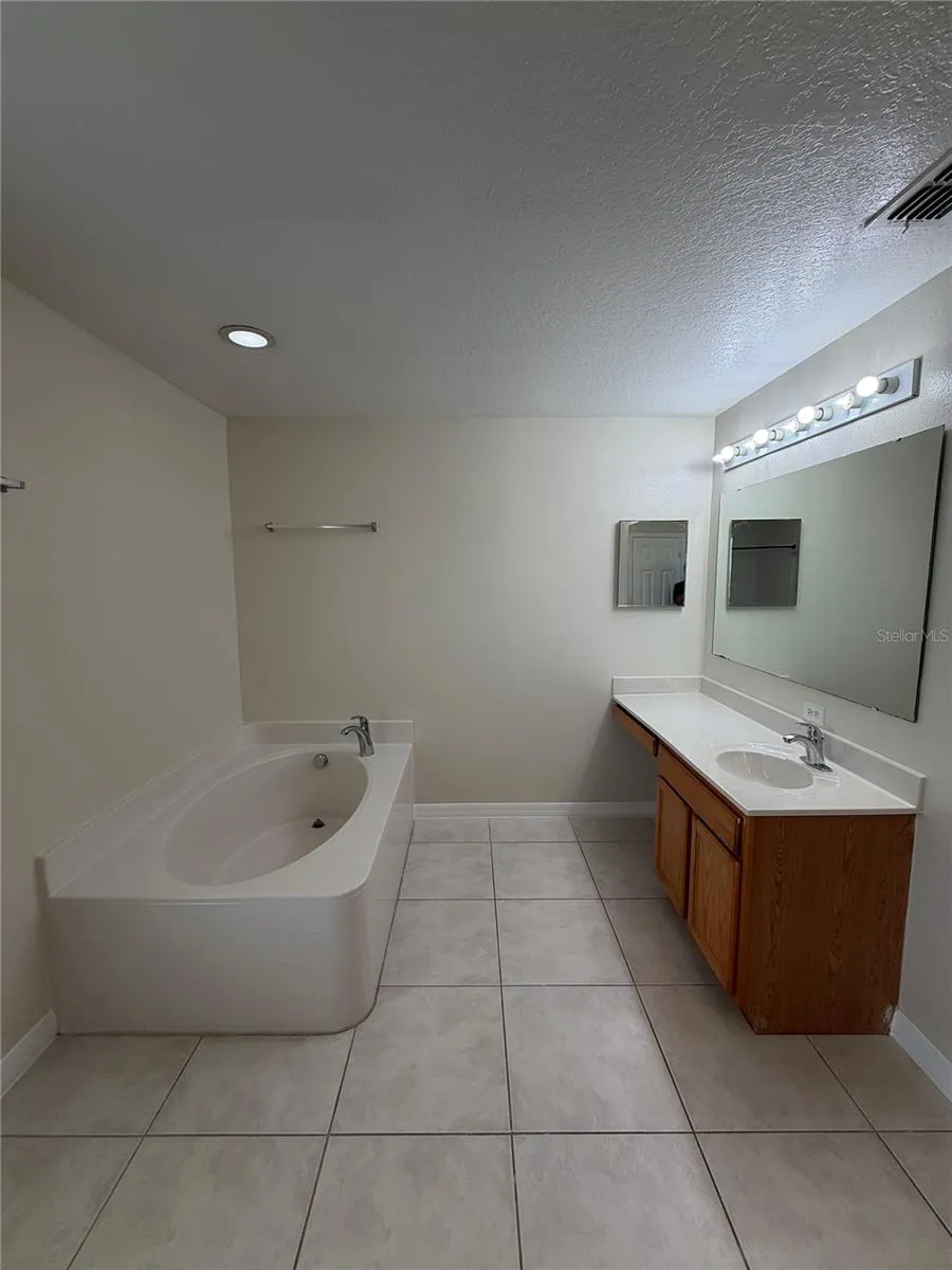 2410 GREAT HARBOR DRIVE Kissimmee, FL 34746
