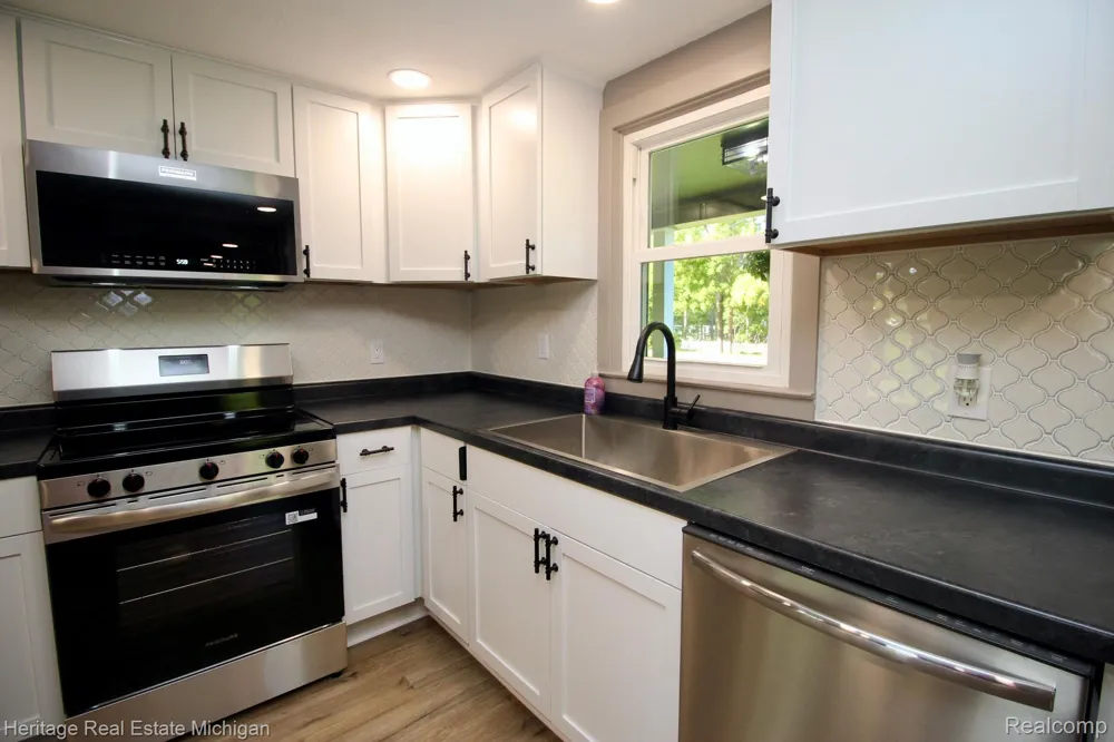 7856 Newberry Road Vernon Township, MI 48429