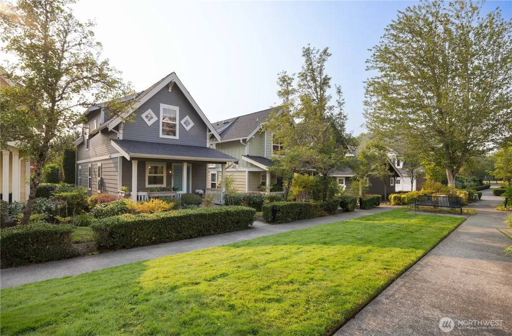 1787 26th Walk NE Issaquah, WA 98029
