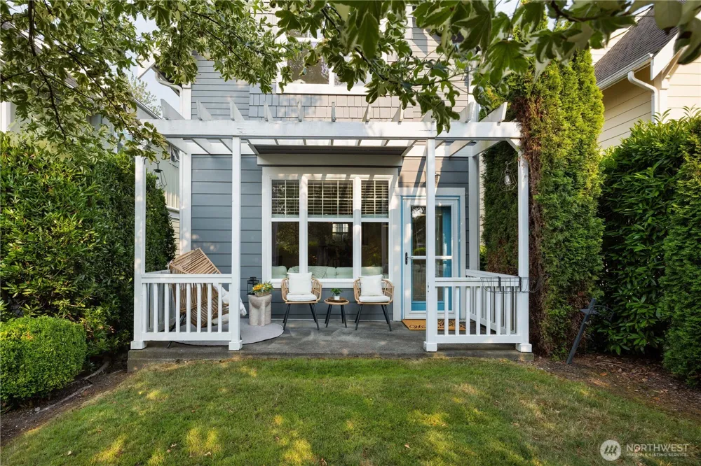 1787 26th Walk NE Issaquah, WA 98029