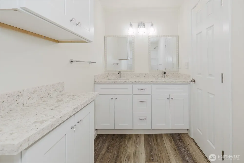 1112 Perry Avenue Bremerton, WA 98310