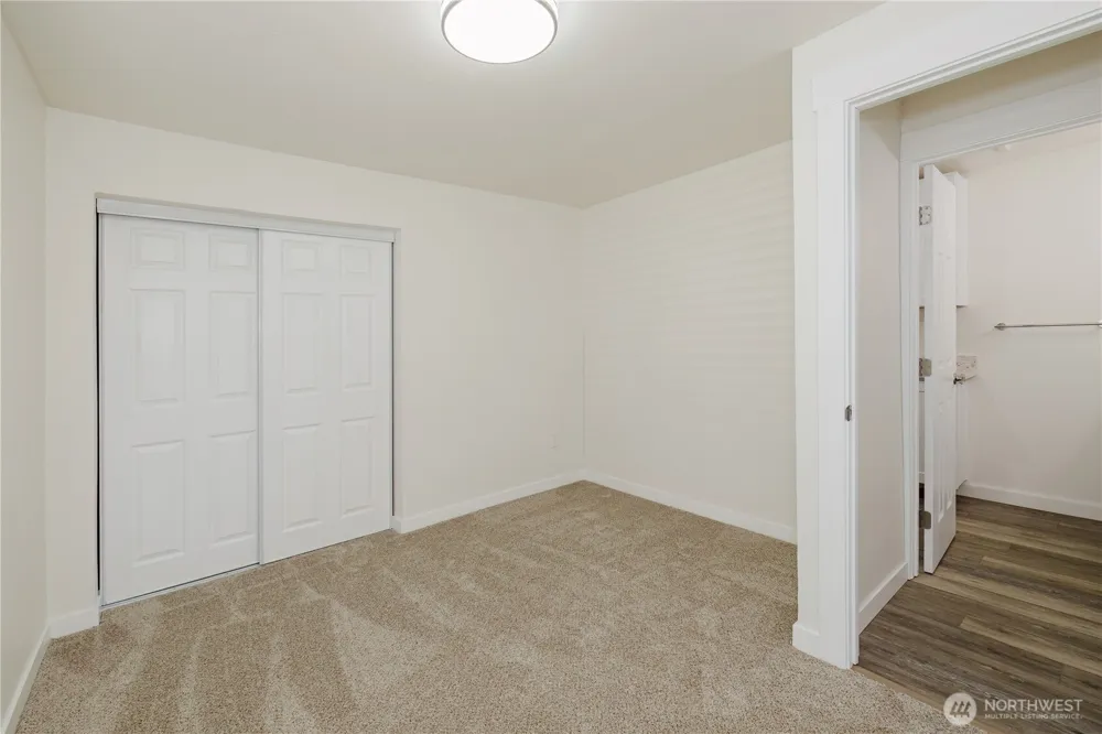 1112 Perry Avenue Bremerton, WA 98310