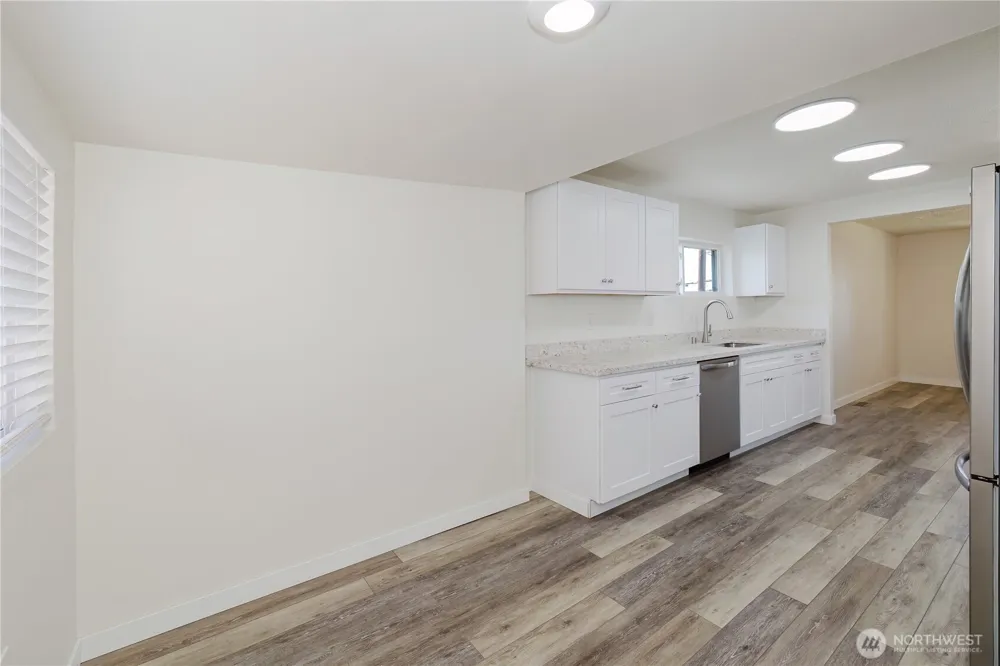 1112 Perry Avenue Bremerton, WA 98310